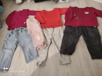 Lot pantalon et maillot manches longues