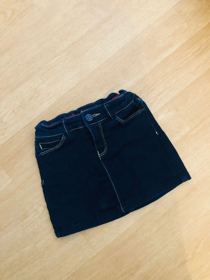 Jupe en jean . Okaidi 3 ans