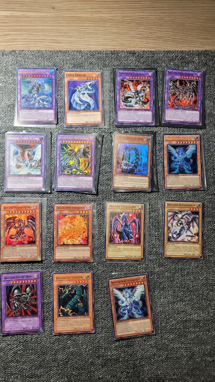 LOT DE 15 DRAGONS CARTES YU GI OH