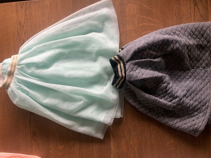 Lot vêtements fille 7 ans: plus de 15 pièces - photo numéro 6