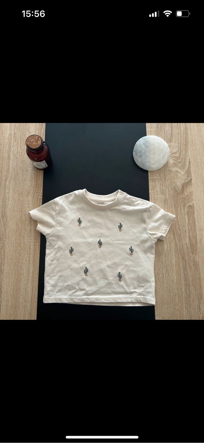 Lot de tee-shirts - photo numéro 3