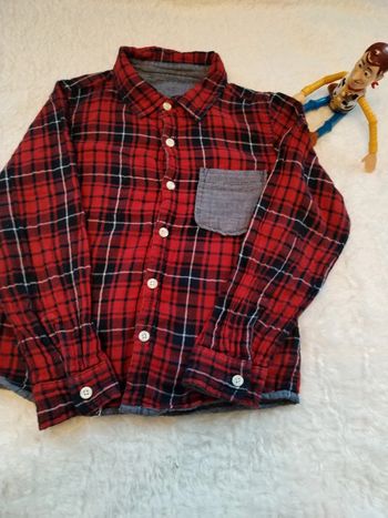 Chemise à carreaux 5/6ans