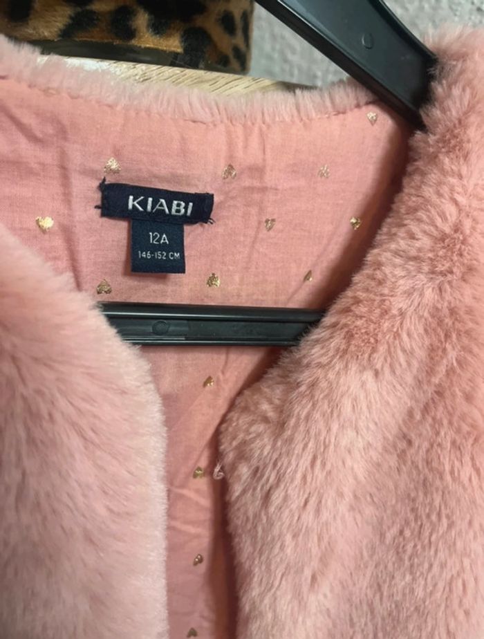 Lot vêtement tenue complète - photo numéro 2