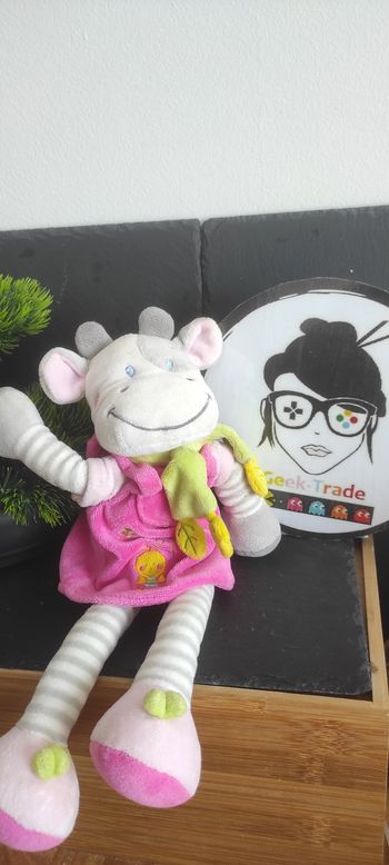 Doudou vache robe rose gris rayé Écharpe vert peluche nicotoy Blanc Poussin
