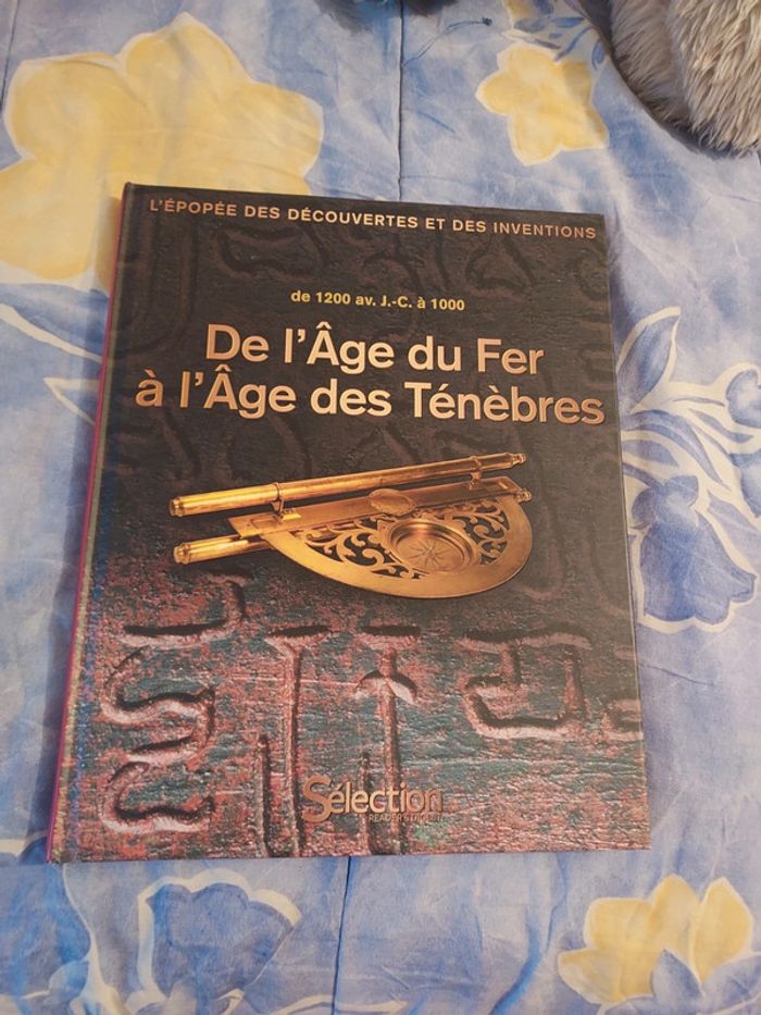 Superbe livre L age de fer