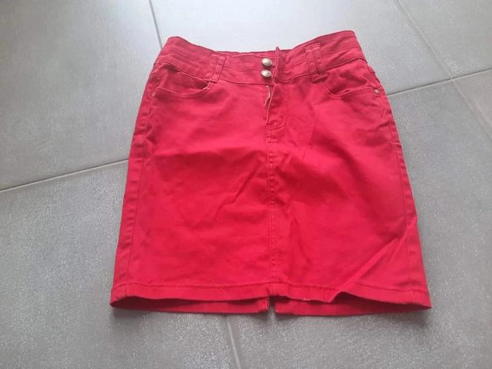 Jupe rouge taille S