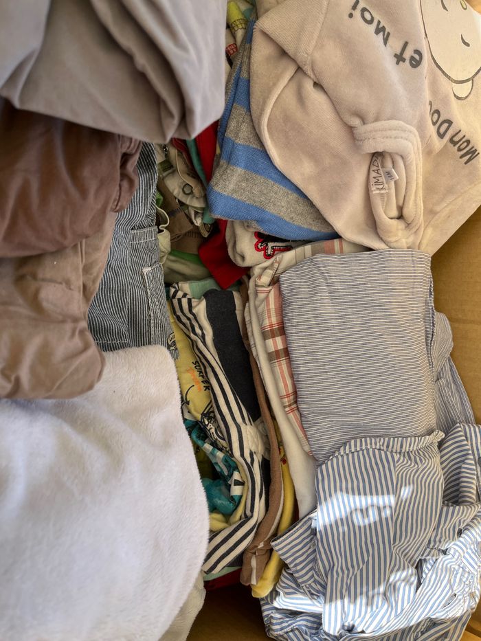 Lot vêtements 6 mois - photo numéro 3