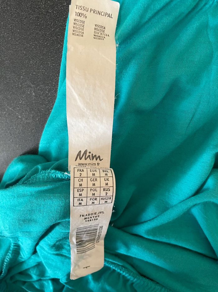 Top turquoise avec décolleté . - photo numéro 5