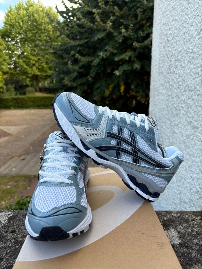 Asics Gel Kayano 14 - photo numéro 4
