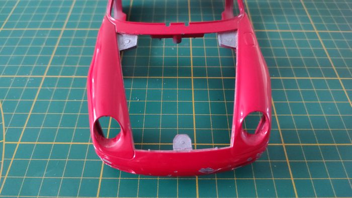 Carcasse carrosserie pièce détachée miniature Bburago burago Porsche 911 Carrera 1993 rouge 1/18 1/1