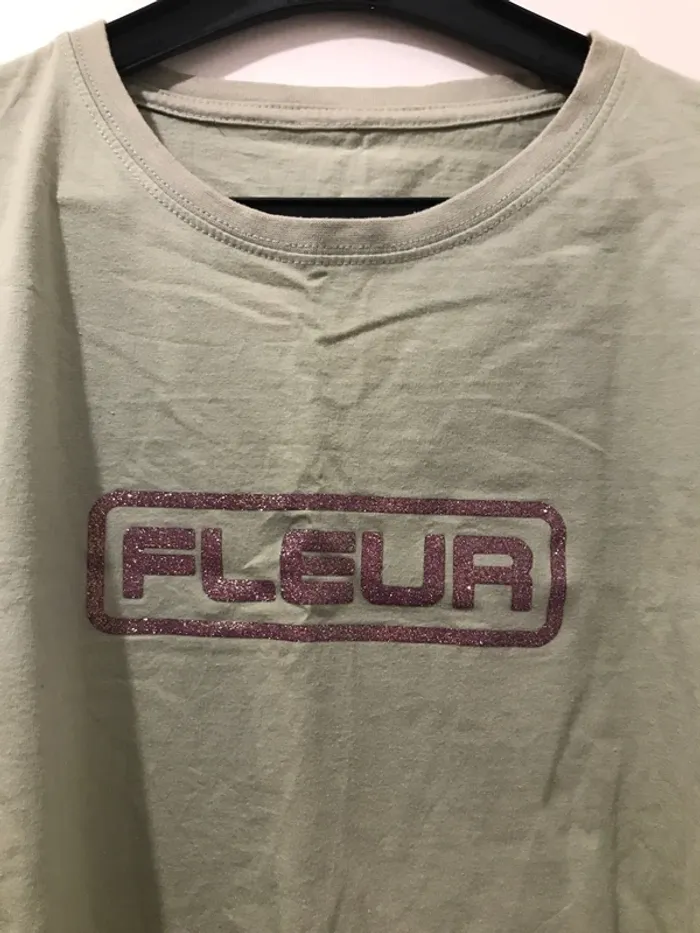 T-shirt fleur imprimer kaki manches courte taille M - photo numéro 3