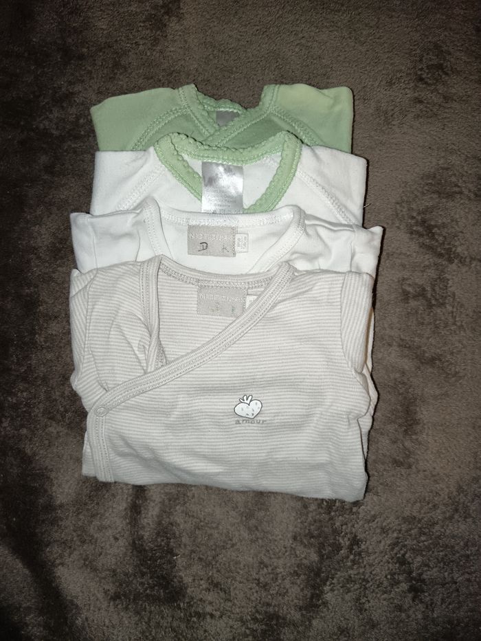 Lot de 4 bodies - photo numéro 5