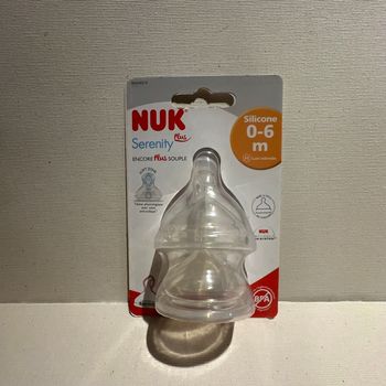 Nuk tétine physiologique pour biberon 0-6 mois