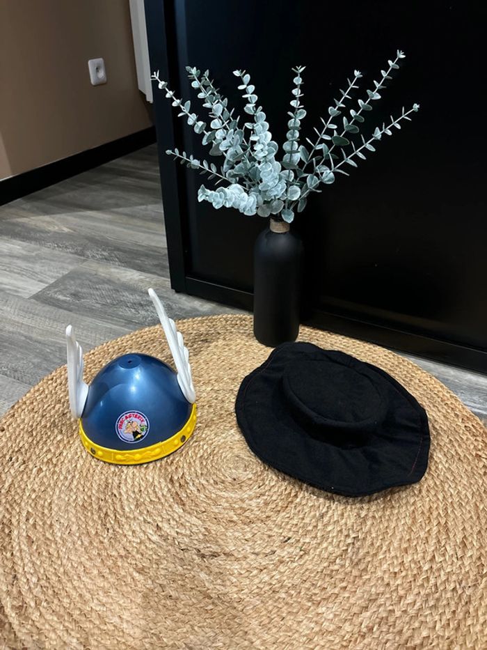 Casque Asterix + chapeau Disney