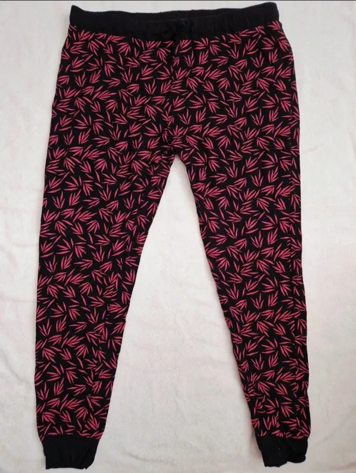 🪅 Pantalon style jogging - Noir et Rose -  Taille M/38 - 9th Avenue 🪅 - photo numéro 2