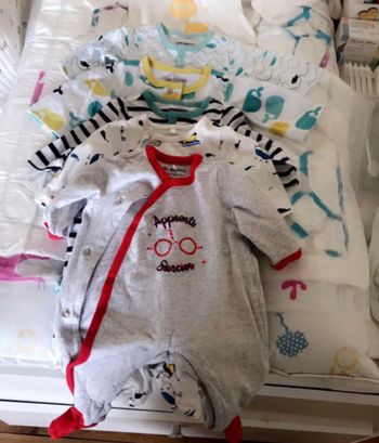 Lot de 6 pyjamas bébé  naissance