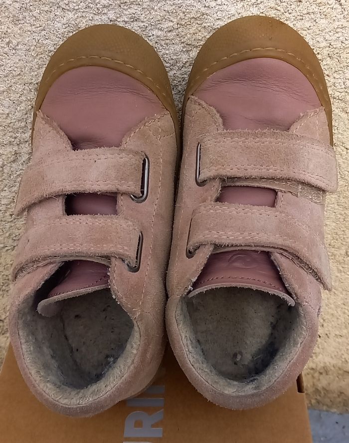 Chaussures naturino taille 25