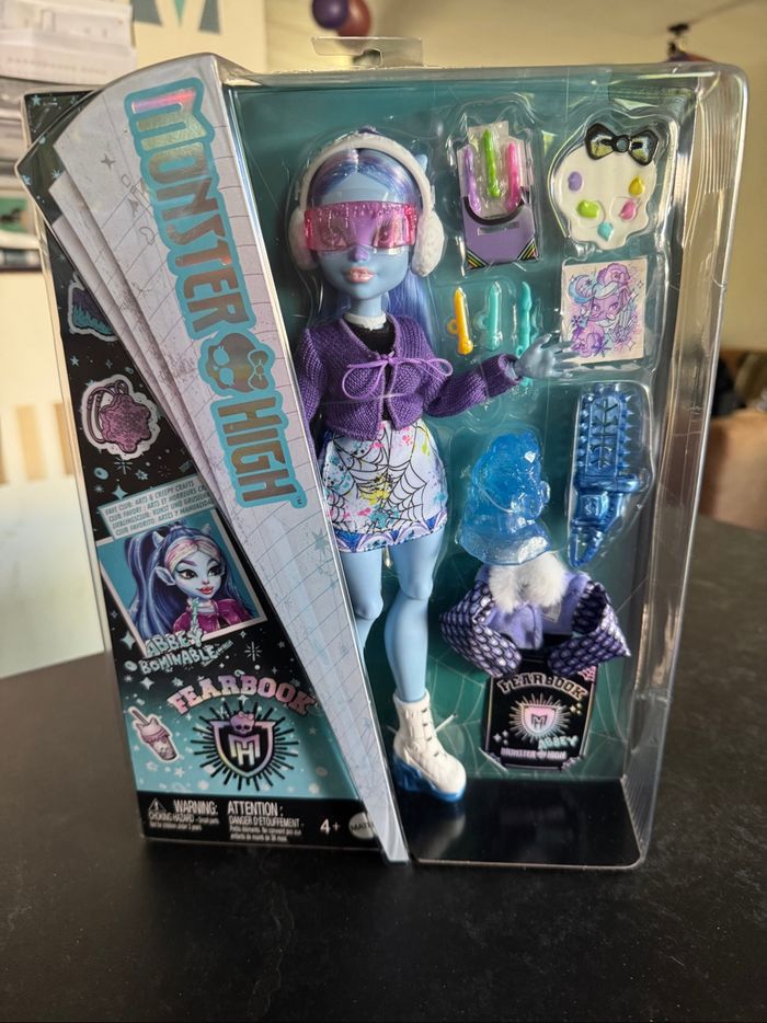 Monster high