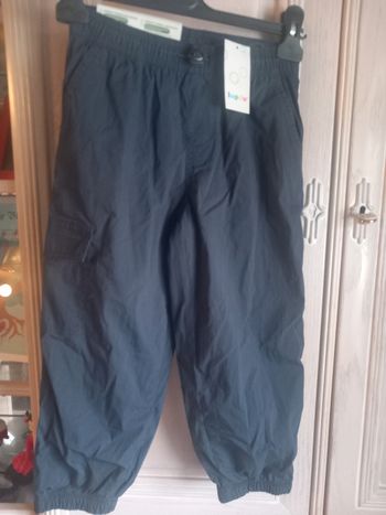 Pantalon cargo taille 4/6ans