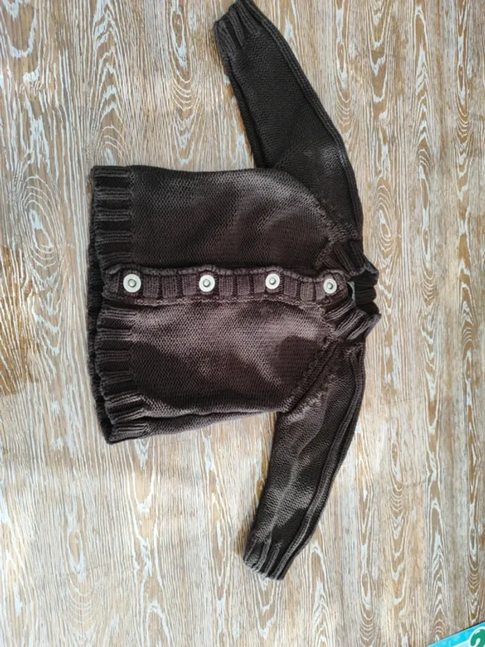 🍁 gilet pour hiver taille 9 mois 🍁