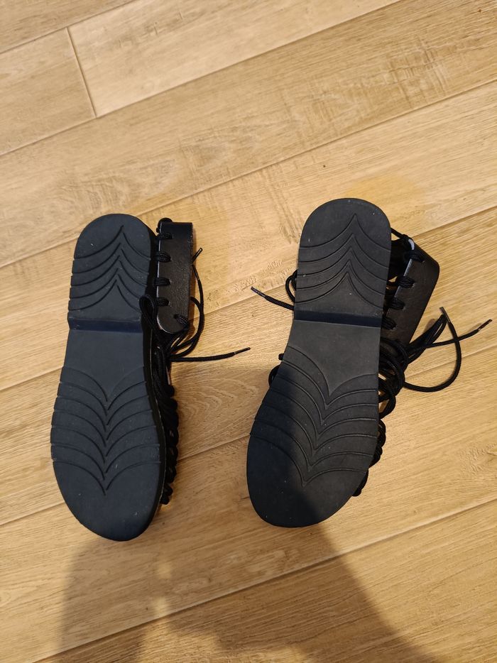 Sandales tropéziennes cuir - photo numéro 4