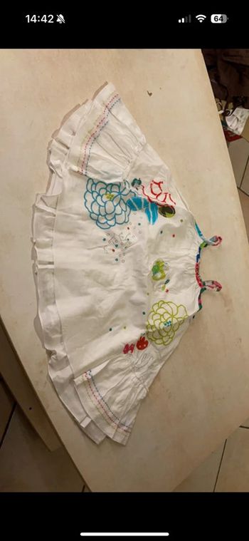 Robe blanche fleurie  Catimini 18 mois