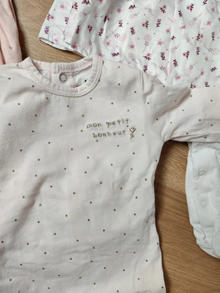 Lot 2 pyjamas mi saison et 1 combi 3 mois - photo numéro 2
