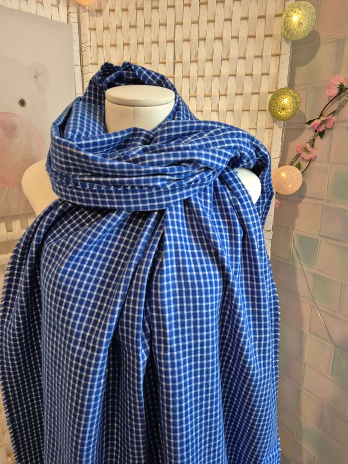 💕 Superbe Maxi-Écharpe / étole ETAM - Bleu Roi - 💕 - photo numéro 2