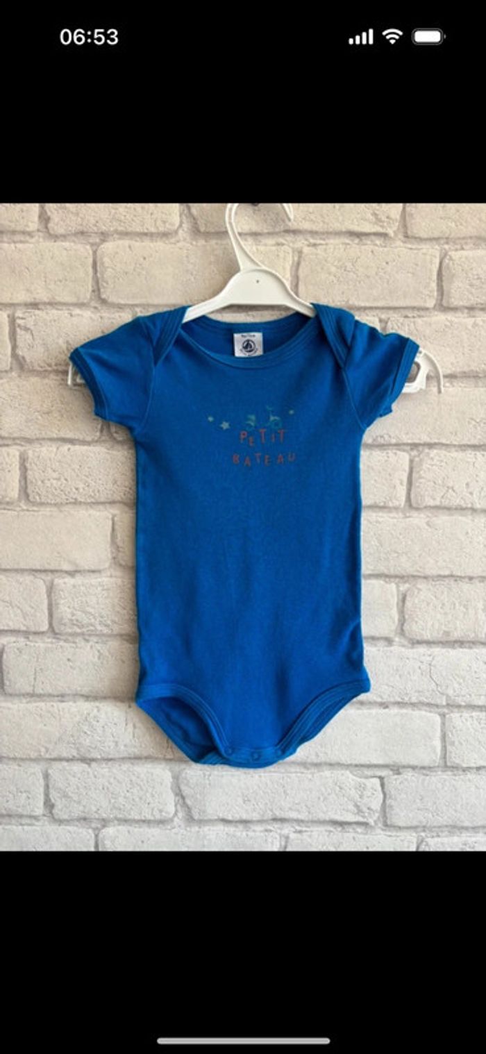 Body petit bateau taille 9 mois