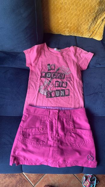 Ensemble jupe + t-shirt Zara 8 ans