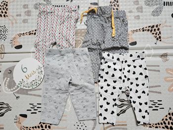 Lot 3 leggings et 1 pantalon été 6 mois
