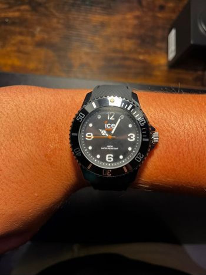 Montre - photo numéro 4