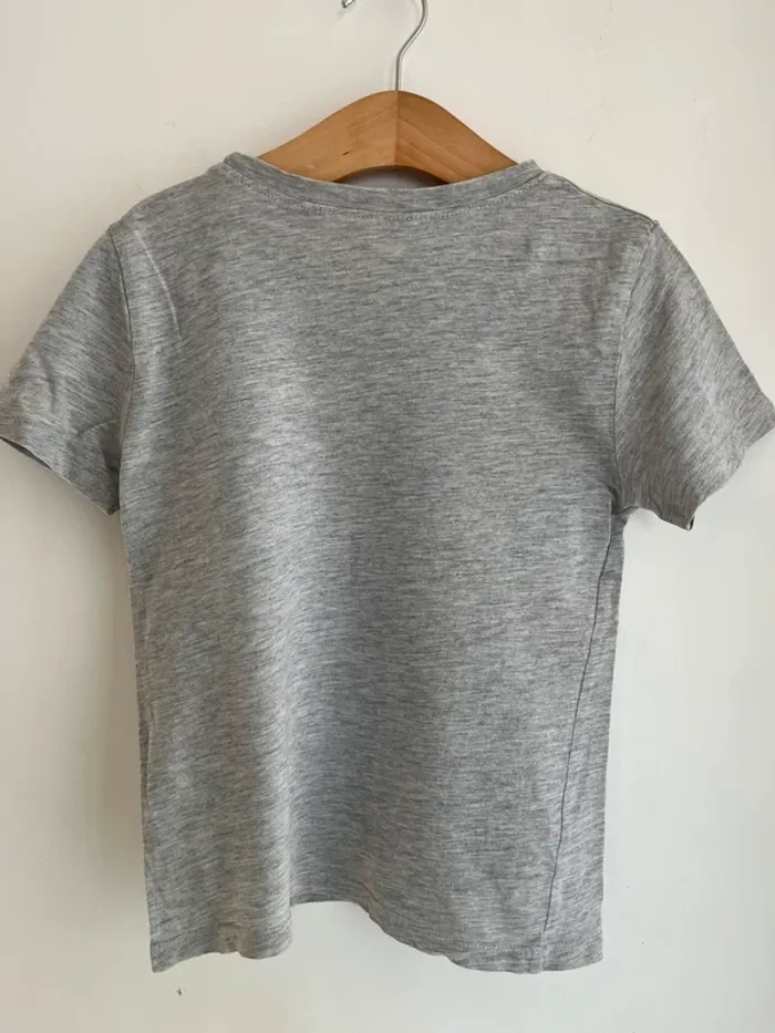 Tee shirt HetM 5/6 ans - photo numéro 2