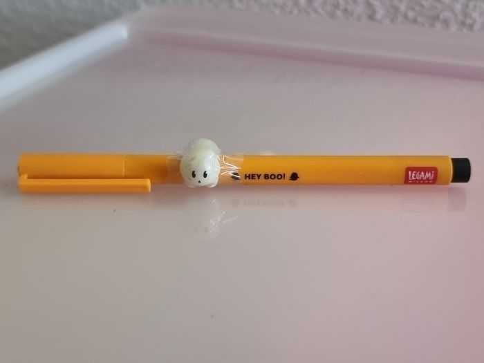 Trousse panda Legami XXL + 1 stylo fantôme fluorescent Legami - photo numéro 2