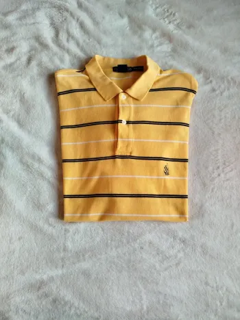 Polo Nautica jaune rayé blanc et noir