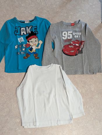 Lot 3 tee shirts manches longues