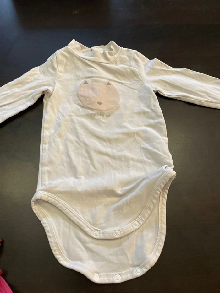 2 bodies - photo numéro 2