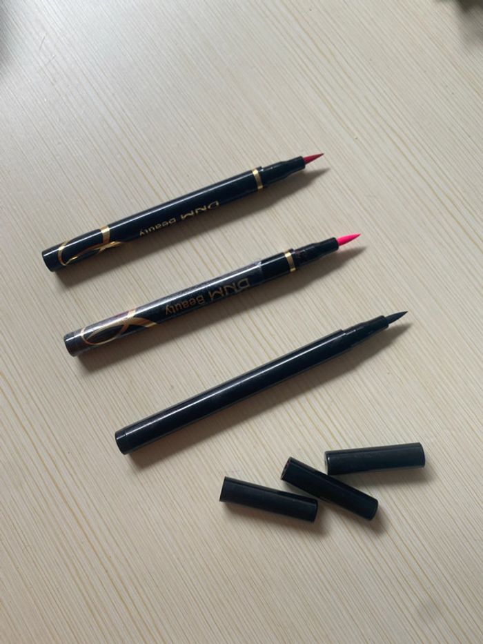 3 eye-liner