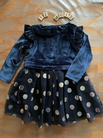 Robe 12 mois neuve