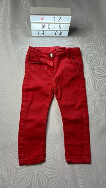 Jean rouge 12 mois