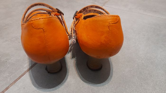 Chaussures à talons hauts - photo numéro 7