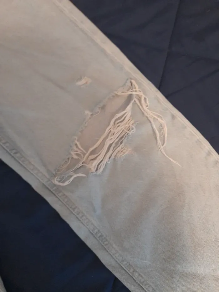 Jeans taille 12 ans - photo numéro 7
