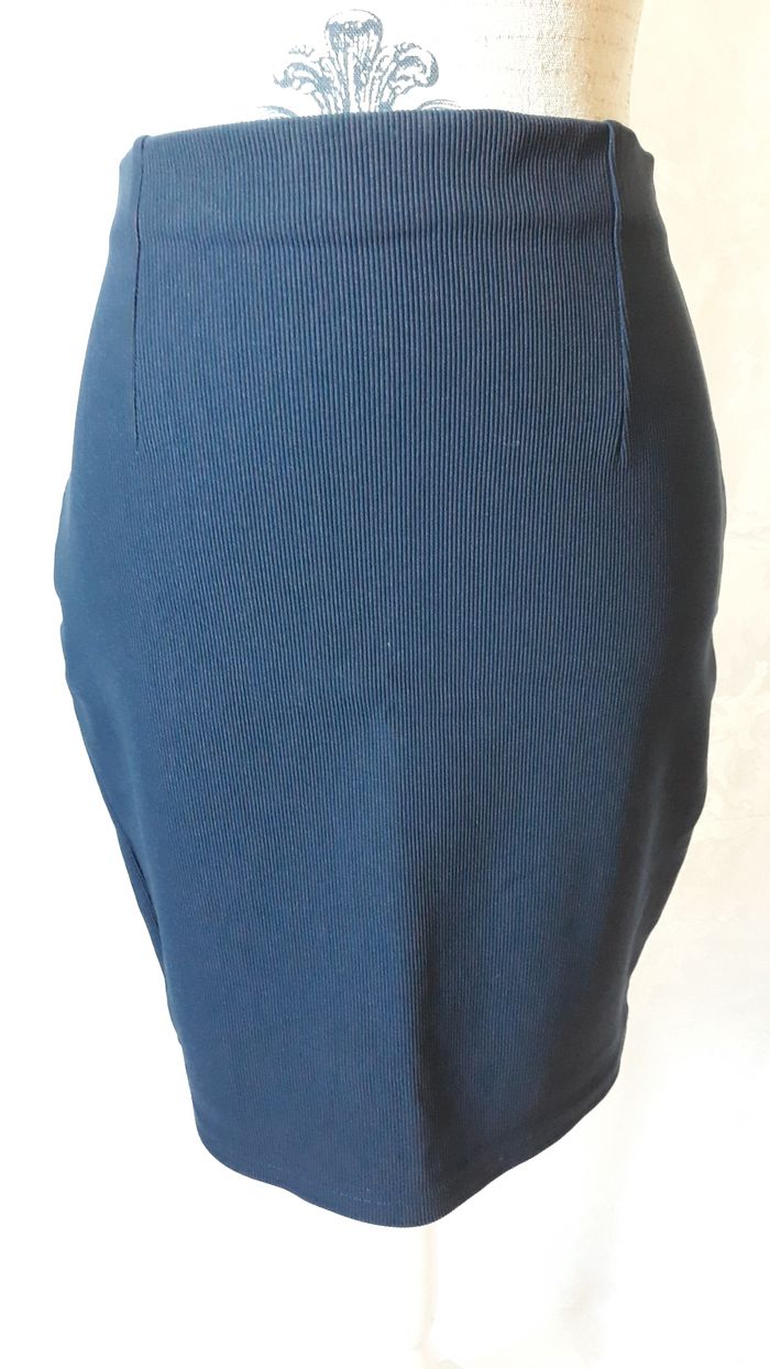 Faby27800 Jupe femme "Camaieu", bleu marine, T 38