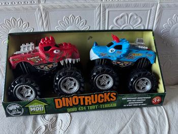 Lot De 2 Voitures 4x4 monster trucks