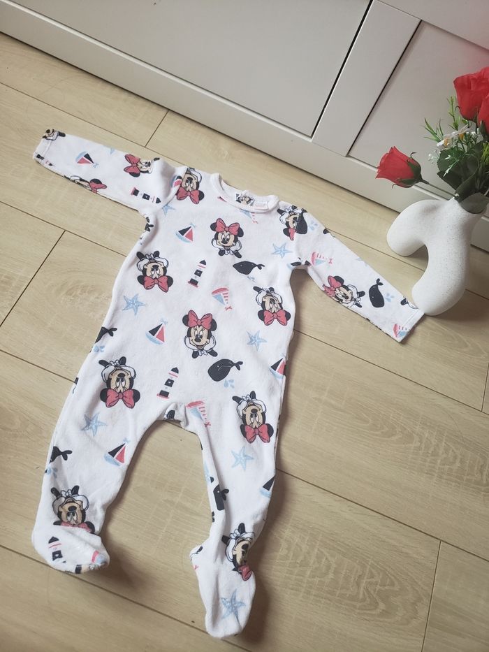 Pyjama 🎀 Disney baby 9 mois 2€