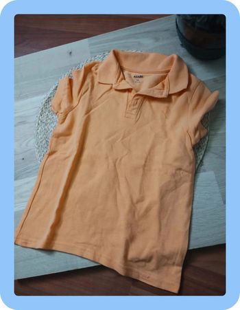 Polo Kiabi en très bon état taille 5 ans