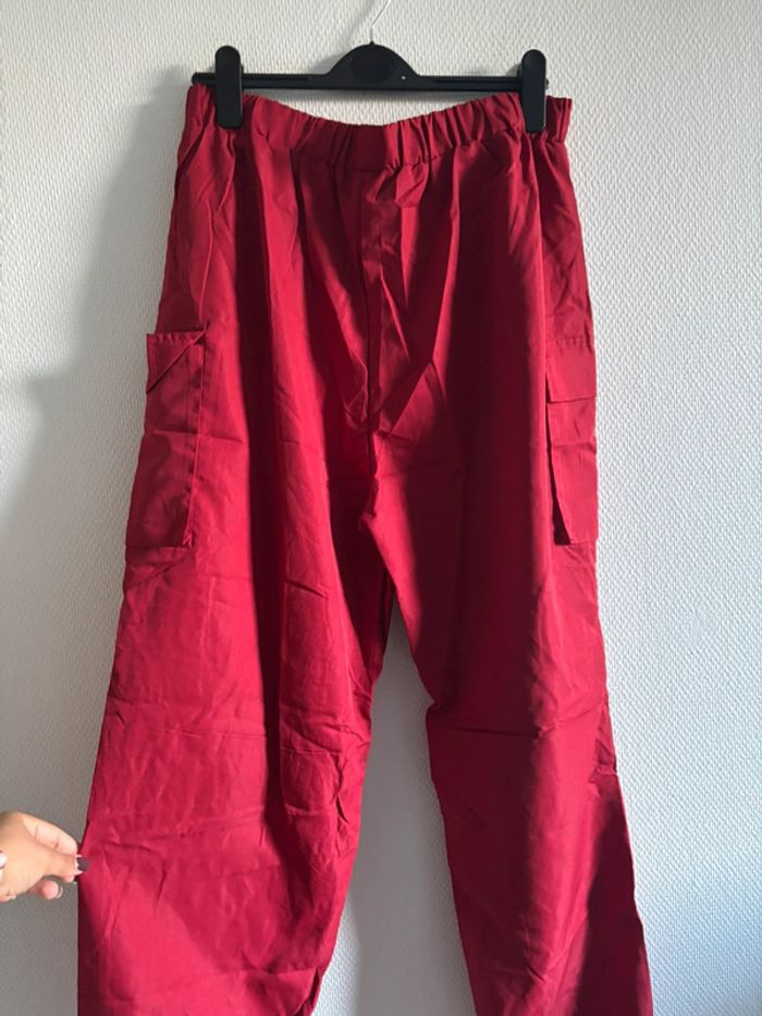 Pantalon cargo rouge - photo numéro 4