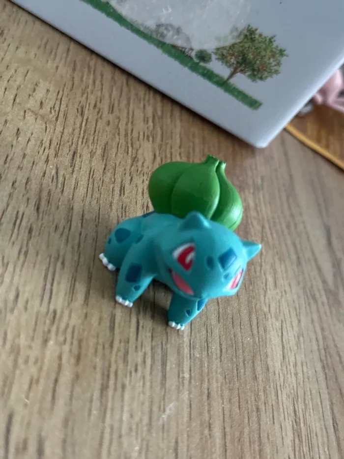 Lot de 4 figurine Pokémon - photo numéro 8