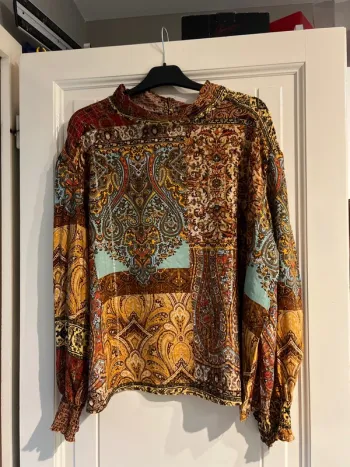 Haut Desigual