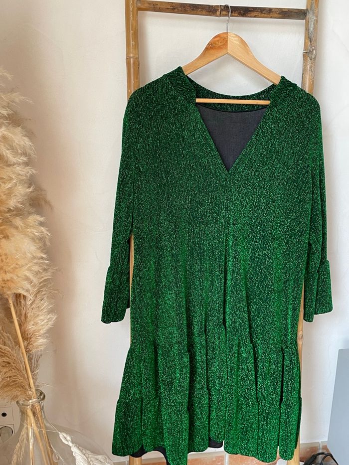 Robe verte - photo numéro 3